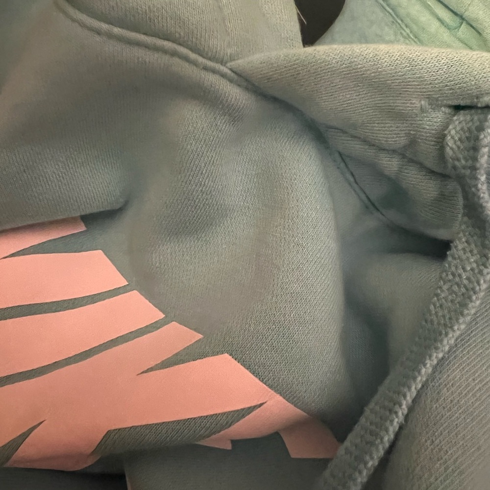 Nike men’s hoodie